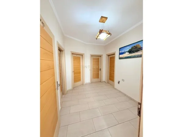 Durres, shitet ambjent biznesi Kati 6, 1.400 m² 1.400.000 € 