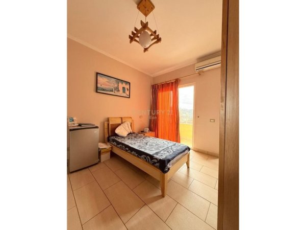 Durres, shitet ambjent biznesi Kati 6, 1.400 m² 1.400.000 € 