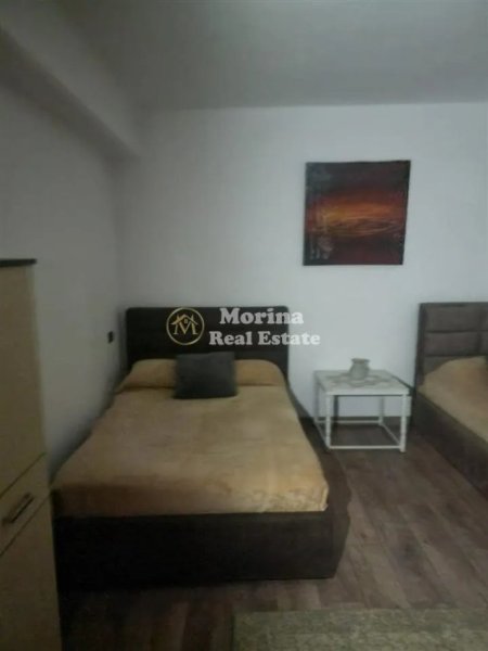 Tirane, jepet me qera shtepi 1+1 Kati 1, 55 m² 380 € (Rruga e Dibres)