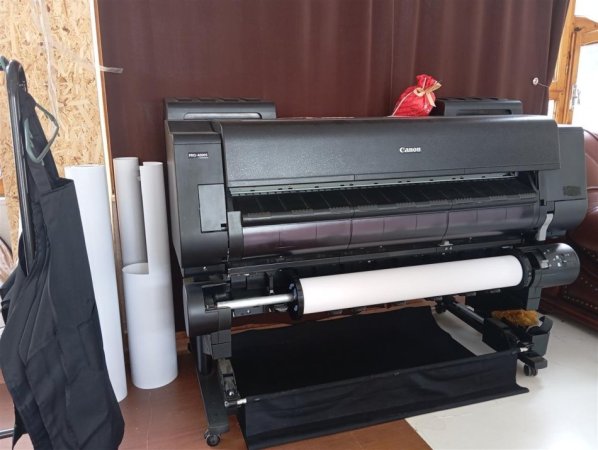 Pogradec, shes Shitet Biznes I Kompletuar Studio Stampime ,Printime ,Foto. 12.000 €