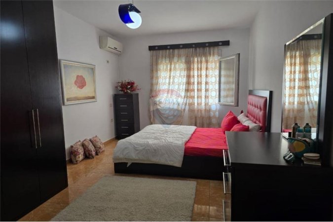 Vlore, jepet me qera apartament 2+1 , 120 m² 550 € (Blv. Ismail Qemali,Vlore)