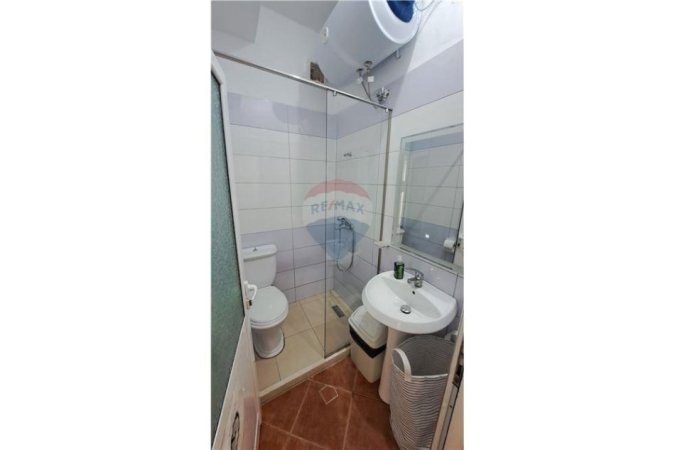 Vlore, jepet me qera apartament 3+1 , 113 m² 400 €
