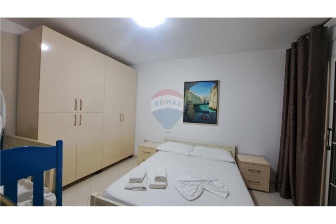 Vlore, jepet me qera apartament 3+1 , 113 m² 400 €