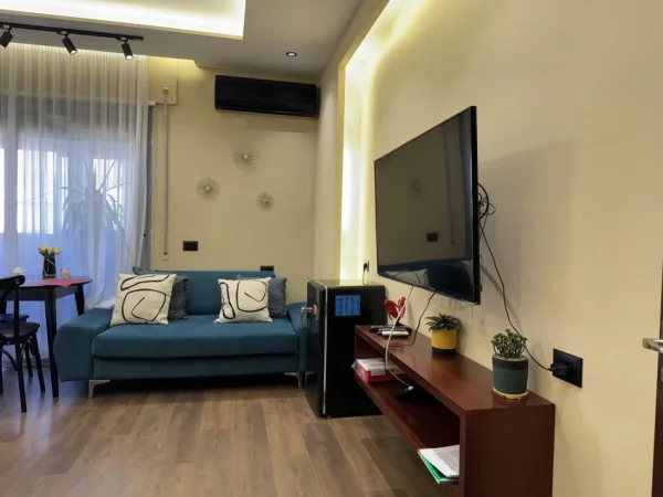 Tirane, jepet me qera garsonier , 42 m² 47.000 € 