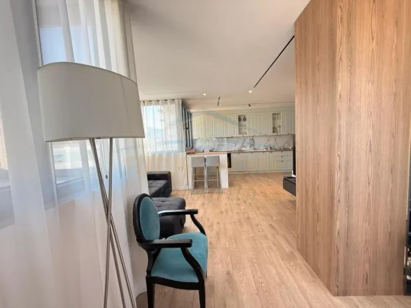 Tirane, shitet apartament 2+1 Kati 8, 111 m² 340.000 € (Rruga e Elbasanit)