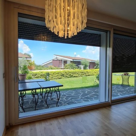 Tirane, shitet Vile 4+1 , 350 m² (Long Hill Residence)