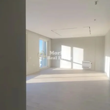 Tirane, jepet me qera apartament 2+1 Kati 8, 110 m² 600 € (Rruga 5 Maji)