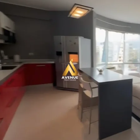 Tirane, jepet me qera apartament 2+1+Ballkon Kati 7, 100 m² 800 € (MEDAR SHTYLLA)