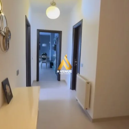 Tirane, jepet me qera apartament 2+1+Ballkon Kati 7, 100 m² 800 € (MEDAR SHTYLLA)