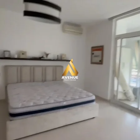 Tirane, jepet me qera apartament 2+1+Ballkon Kati 7, 100 m² 800 € (MEDAR SHTYLLA)