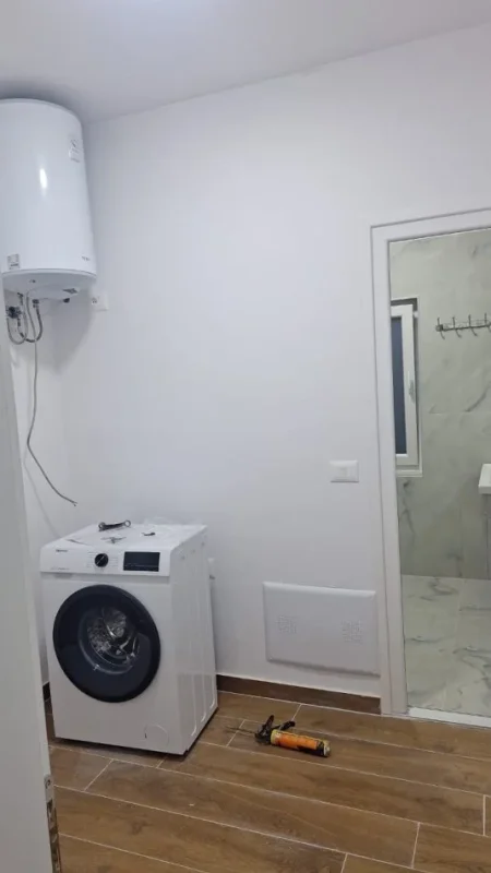 Tirane, jepet me qera shtepi 2+1 Kati 2, 85 m² 500 € (Ali Demi ,Rruga Idriz Dollaku)