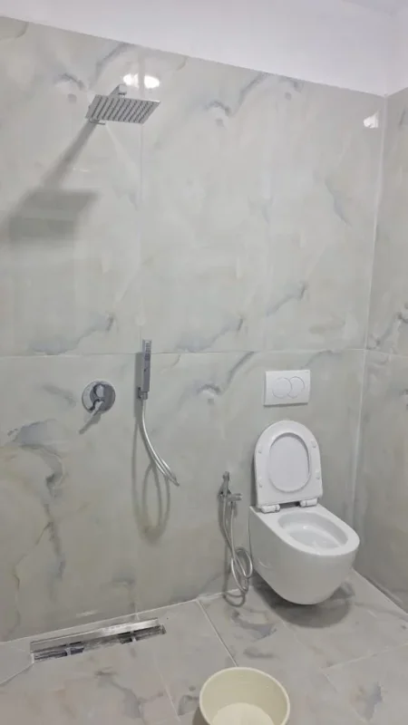Tirane, jepet me qera shtepi 2+1 Kati 2, 85 m² 500 € (Ali Demi ,Rruga Idriz Dollaku)