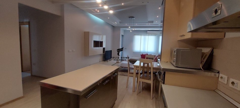 Tirane, jepet me qera apartament 2+1 Kati 7, 72 m² 500 € (ASTIR)