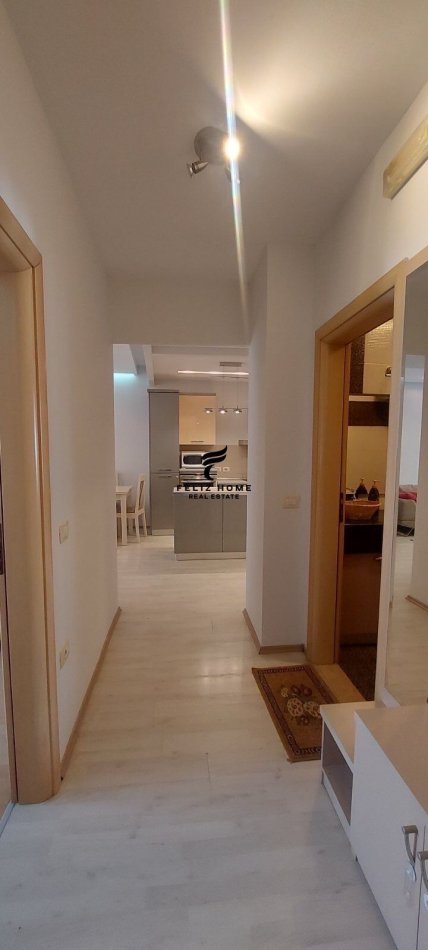 Tirane, jepet me qera apartament 2+1 Kati 7, 72 m² 500 € (ASTIR)