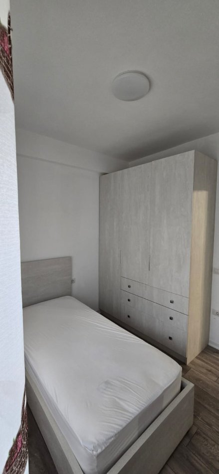 Tirane, jepet me qera apartament 2+1 Kati 3, 82 m² 630 € (liqeni thate)