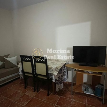Tirane, jepet me qera shtepi 1+1 Kati 2, 55 m² 300 € (Medreseja)