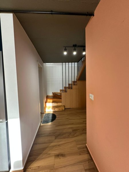 Tirane, shitet apartament 2+1 , 111 m² 170.000 € (Rruga Kavajes)