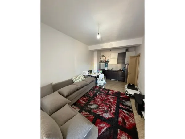 Tirane, shitet apartament 1+1+Ballkon Kati 2, 77 m² 103.680 € (Astir)