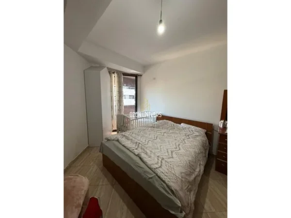 Tirane, shitet apartament 1+1+Ballkon Kati 2, 77 m² 103.680 € (Astir)