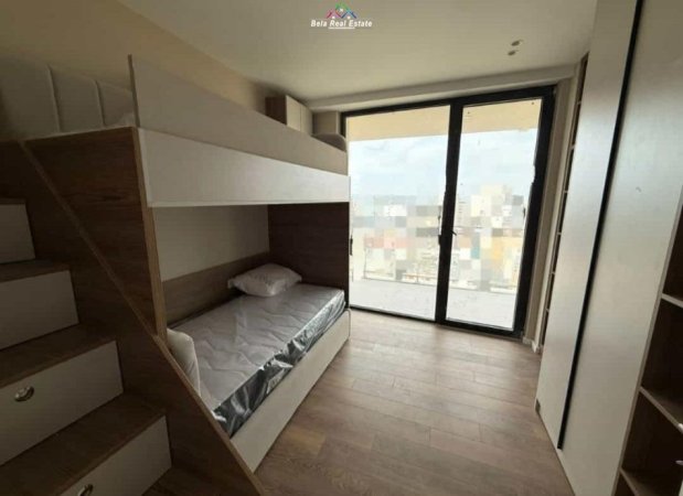 Tirane, jepet me qera apartament 2+1+Ballkon Kati 9, 104 m² 1.400 € (Gold Tower)
