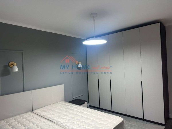 Tirane, jepet me qera apartament 1+1+Aneks Kati 1, 59 m² 570 € (Rruga Qemal Stafa)