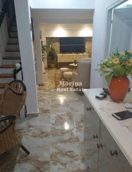 Kavaje, shitet apartament duplex 3+1 Kati 4, 95 m² 128.000 € (Mali i Robit)