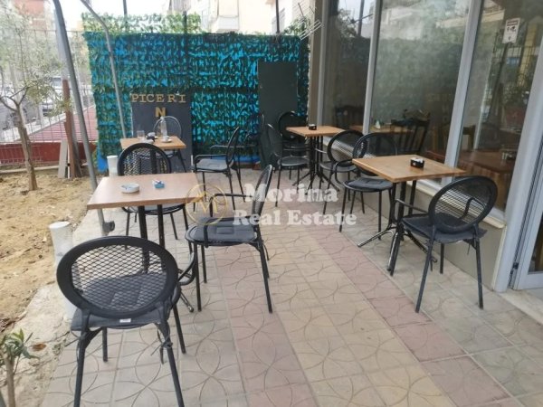 Tirane, shitet ambjent biznesi Kati 0, 10 m²  17.000 € (Fresku)