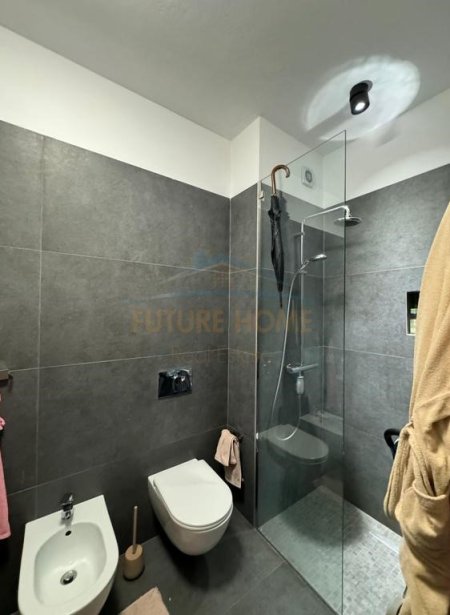 Tirane, jepet me qera apartament 2+1 Kati 5, 100 m² 800 € (QUARTUM Residence , Rruga Jordan Misja)