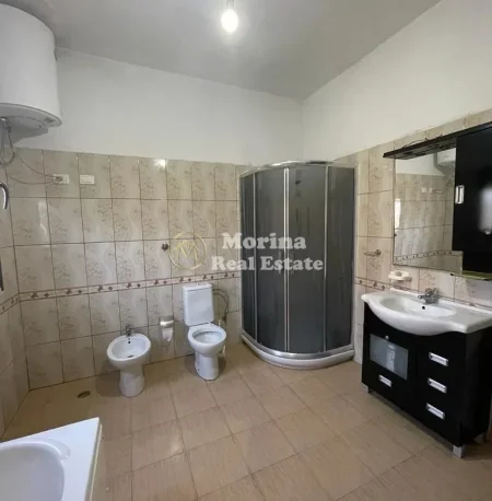 Tirane, jepet me qera shtepi 3+1 Kati 1, 80 m² 450 € (Autostrada Tirane-Durres)