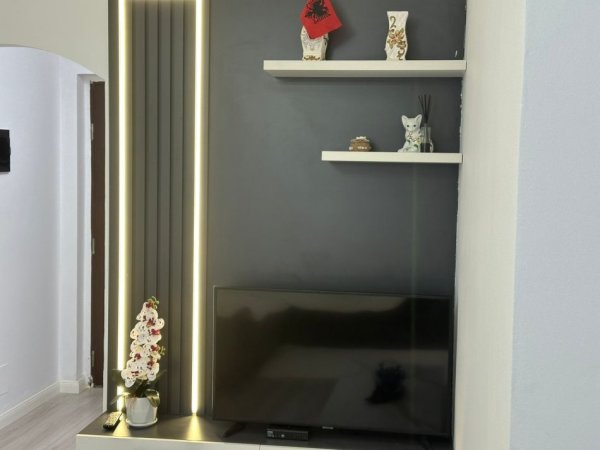 Tirane, shitet apartament 1+1 , 55 m² 95.000 € (Misto Mame)