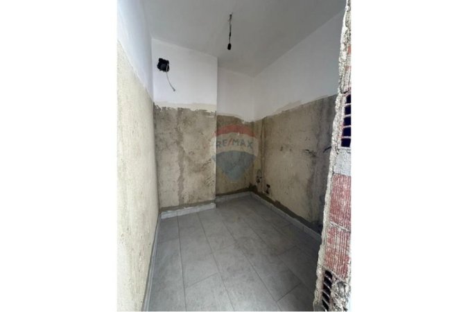 Tirane, shitet apartament 2+1 Kati 4, 129 m² 181.000 € (Jordan Misja – Kompleksi BERMON)