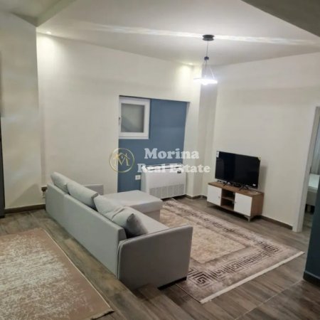 Tirane, jepet me qera apartament 2+1 Kati 0, 85 m² 700 € (Stacioni i Trenit)