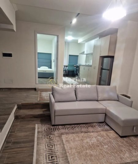 Tirane, jepet me qera apartament 2+1 Kati 0, 85 m² 700 € (Stacioni i Trenit)