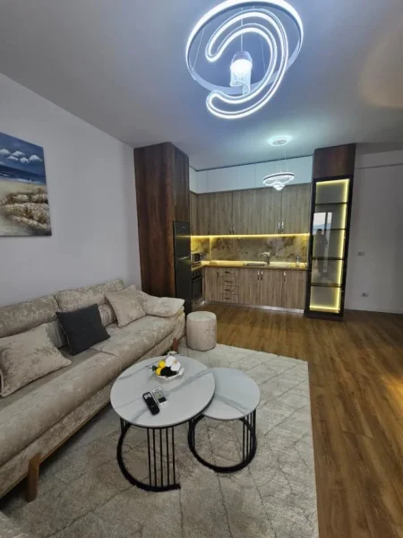 Tirane, shitet apartament 2+1 Kati 9, 79 m² 157.000 € (Astir)