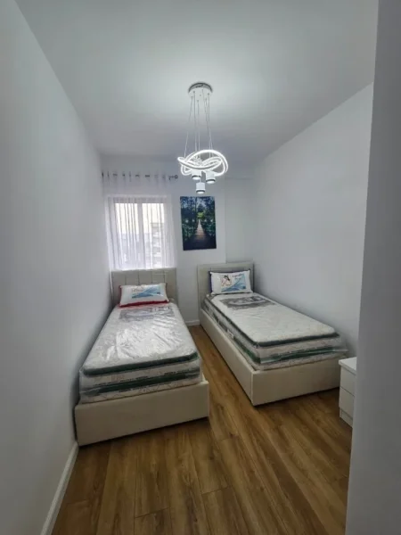 Tirane, shitet apartament 2+1 Kati 9, 79 m² 157.000 € (Astir)