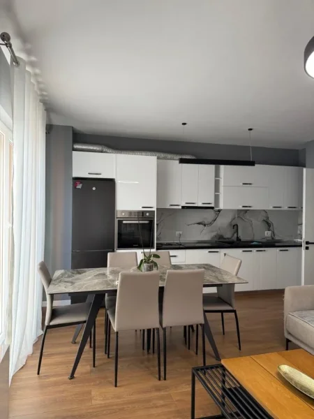 Tirane, jepet me qera apartament 2+1 Kati 6, 85 m² 750 € (jordan misja)
