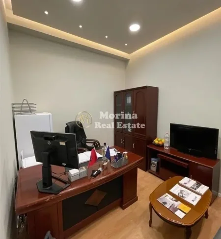 Tirane, shitet ambjent biznesi Kati 0, 43 m² 82.000 € (Komuna e Parisit)