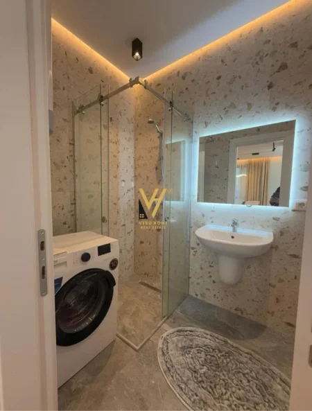 Tirane, jepet me qera apartament 1+1+Ballkon Kati 4, 75 m² 620 € (BULEVARDI I RI)