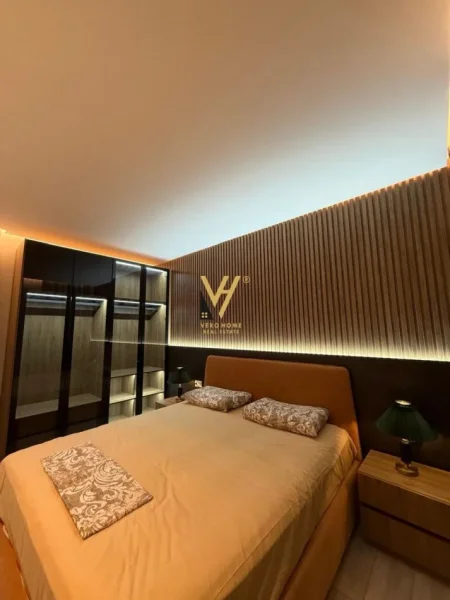 Tirane, jepet me qera apartament 1+1+Ballkon Kati 4, 75 m² 620 € (BULEVARDI I RI)