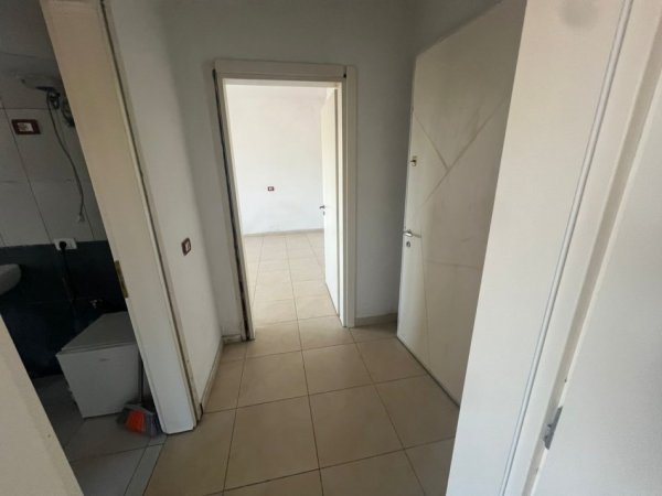 Tirane, shitet apartament 1+1 Kati 5, 61 m² 85.000 € (Casa Italia)