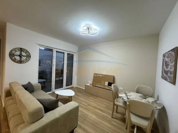 Tirane, jepet me qera apartament 1+1 Kati 5, 57 m² 600 € (Jordan Misja, Tiranë)
