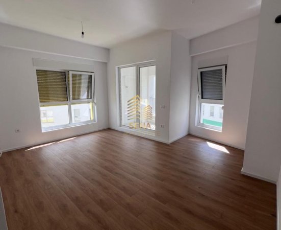 Tirane, shitet apartament 1+1+Ballkon Kati 5, 64 m² 103.000 € (Rruga Pasho Hysa, Ali Demi)