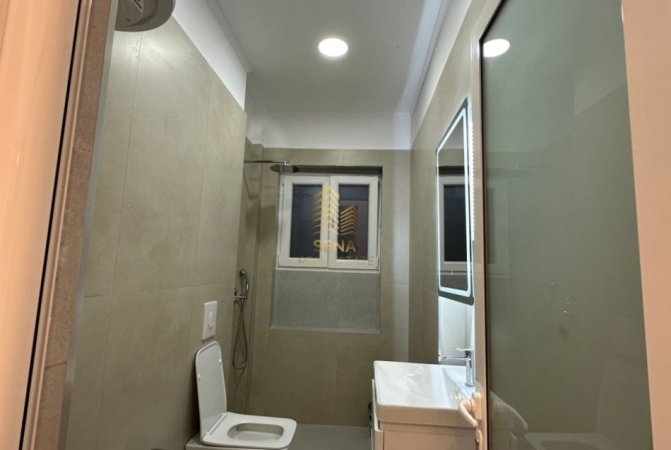 Tirane, shitet apartament 2+1+Ballkon Kati 4, 73 m² 168.000 € (Qender, Rruga Mine Peza)