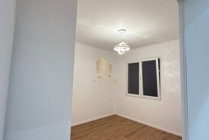 Tirane, shitet apartament 2+1+Ballkon Kati 4, 73 m² 168.000 € (Qender, Rruga Mine Peza)
