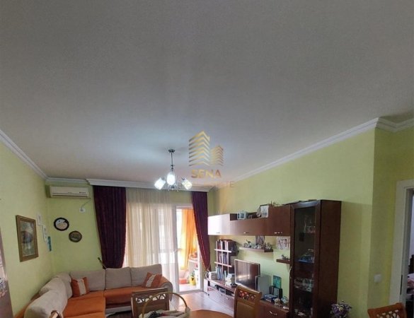 Tirane, shitet apartament 2+1 Kati 3, 78 m² 140.000 € (Kinostudio)