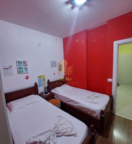 Tirane, shitet apartament 2+1 Kati 3, 78 m² 140.000 € (Kinostudio)
