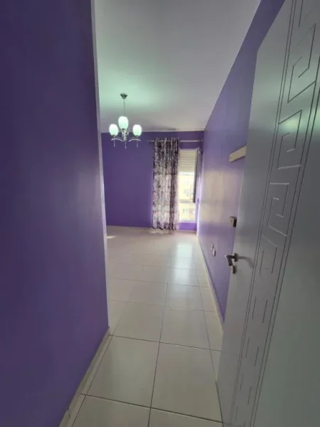 Tirane, shitet apartament 2+1 Kati 8, 89 m² 135.000 € 