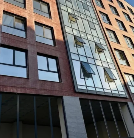 Tirane, shitet apartament 1+1 Kati 3, 74 m² 147.000 € 