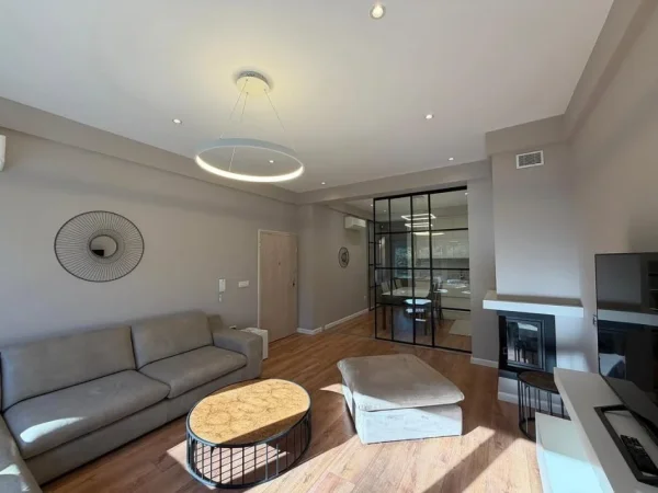 Tirane, shitet Vile 3+1+Ballkon , 170 m² 490.000 €