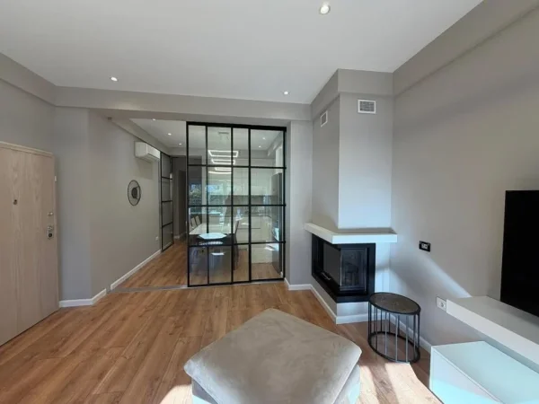 Tirane, shitet Vile 3+1+Ballkon , 170 m² 490.000 €